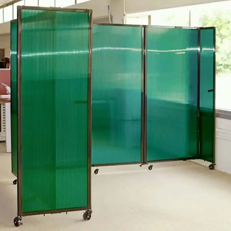 mobilnye-peregorodki-s-sotovym-polikarbonatom-14