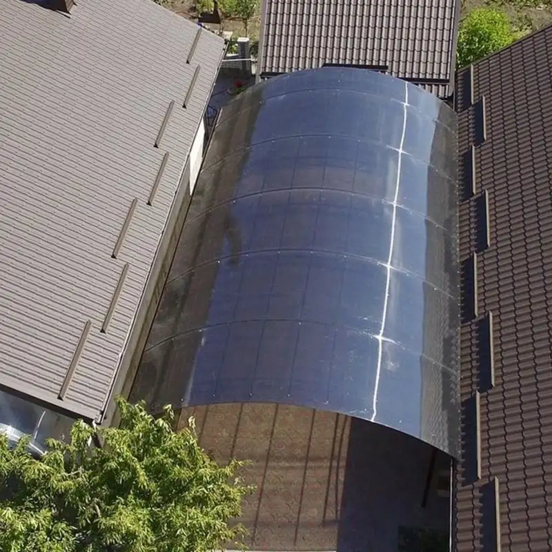 komurkovy_polykarbonat_seda